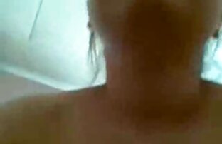 XXX لوسی گربه می دهد گلو فيلم كوتاه سكسي عمیق, به یک دوست در یک اتاق قفل و تجاوز