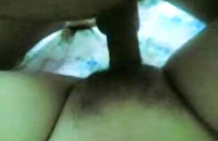 XXX دختر نما فیلم شهوانی کوتاه برهنه در اماکن عمومی از شهر